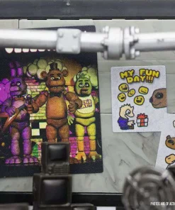 Hot Sale ⌛ McFarlane Toys Five Nights at Freddy's The Office Construction Set [Golden Freddy] ⌛ -Deals Skylanders Store mcfarlanefnafoffice inset2